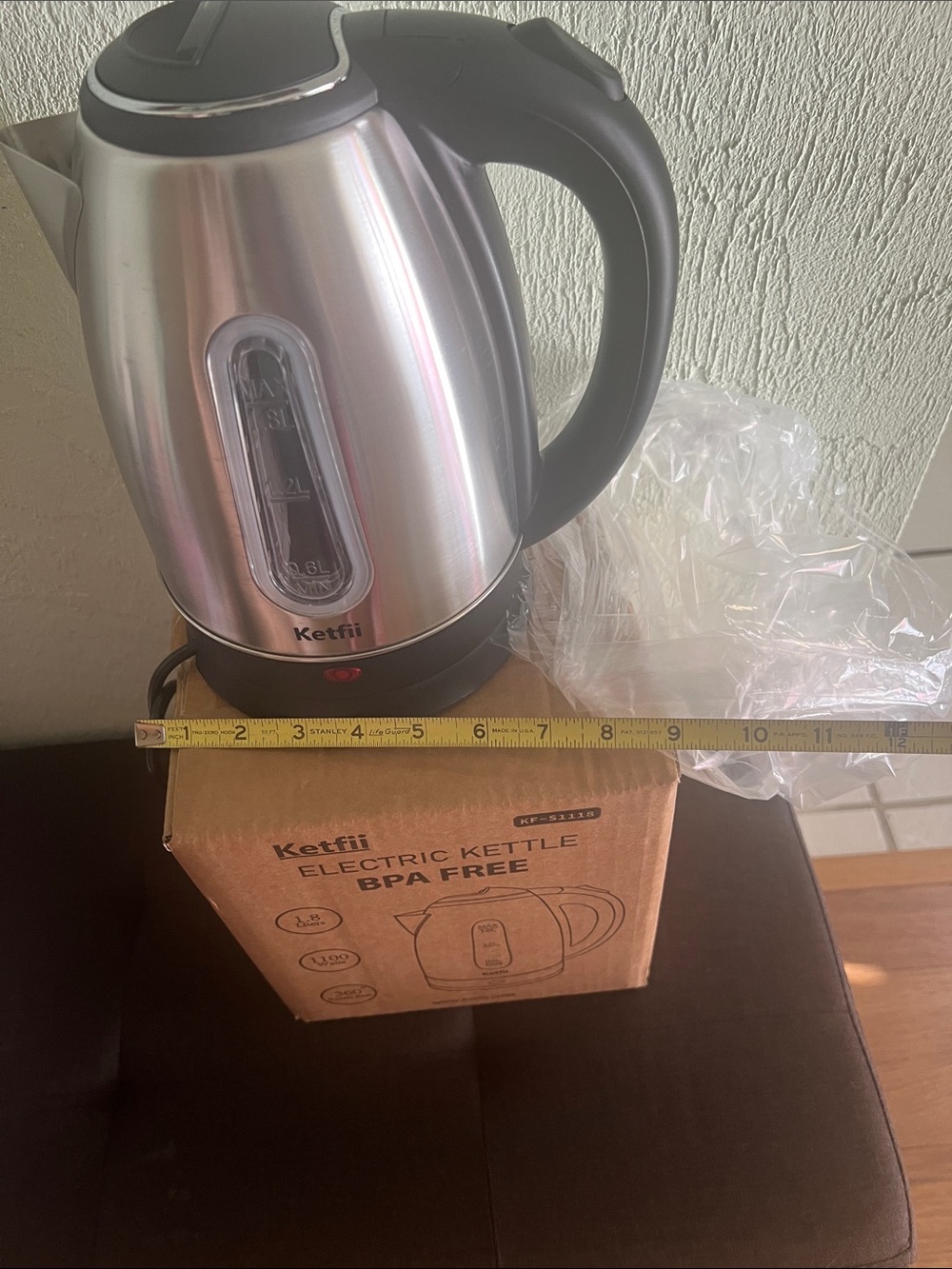 *2538* “7x10” Ketfii Stainless Steel Electric Kettle - Silver & Black - Picture 3 of 16